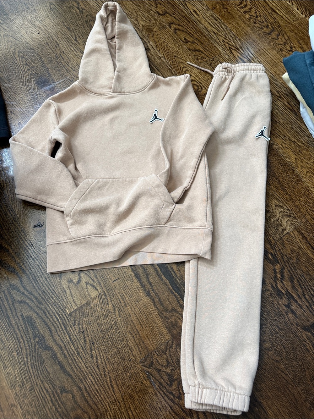 Jordan Kids Fleece Hoodie and Joggers Set in Beige